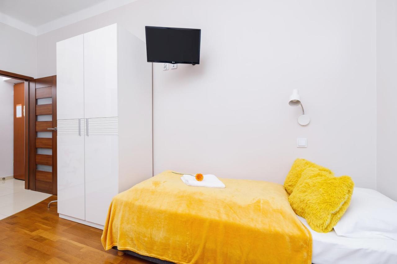 Przytulne Studio Krowoderska Krakow By Noclegi Renters מראה חיצוני תמונה